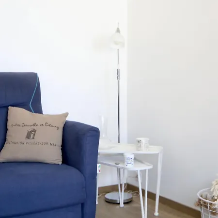 Moderne Avec Vue Sur Et Parking Privatif - Fr-1-712-82 * Villers-sur-Mer